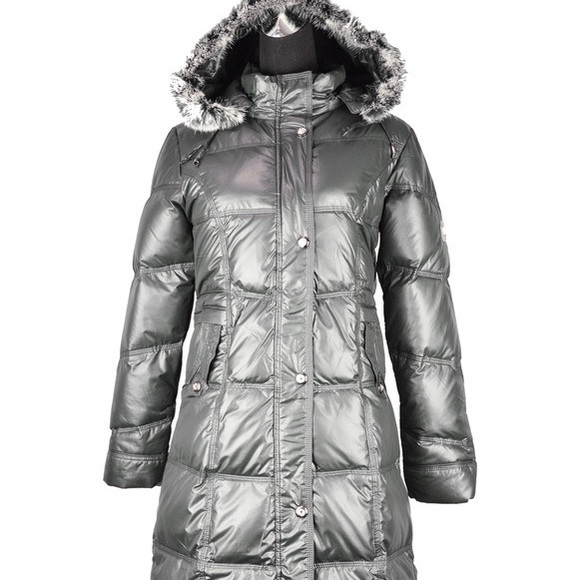 Woman’s winter down coat - Picture 7 of 7